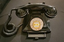 Vintage/Retro Telephone